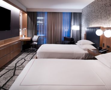 Newport Beach Hotel & Suites
