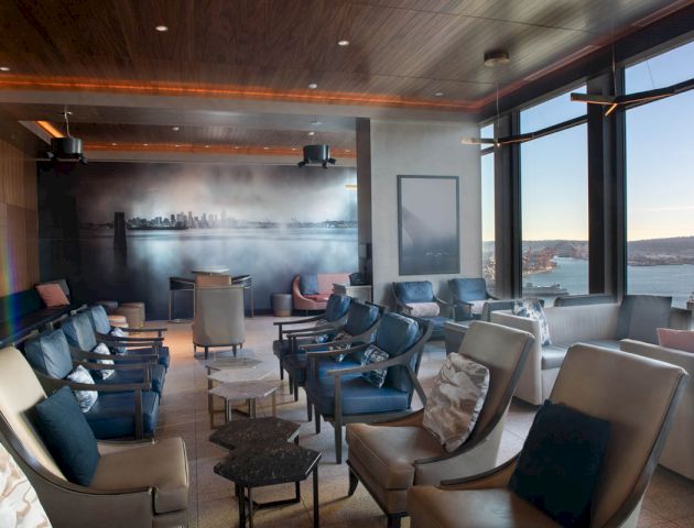 Newport Beach Hotel & Suites